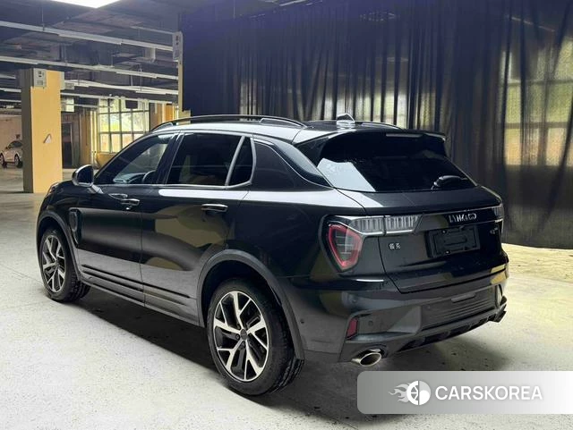 Lynk 01 EM-P 2021 Черный из Китая, фото 6