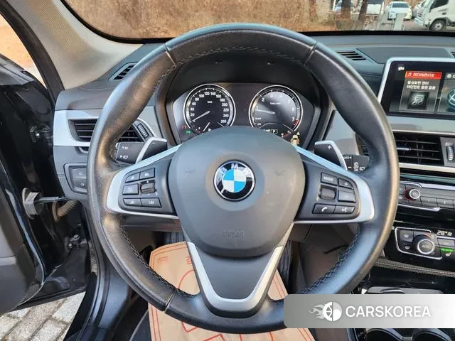 BMW X1 (F48) 2021 Черный из Кореи, фото 6