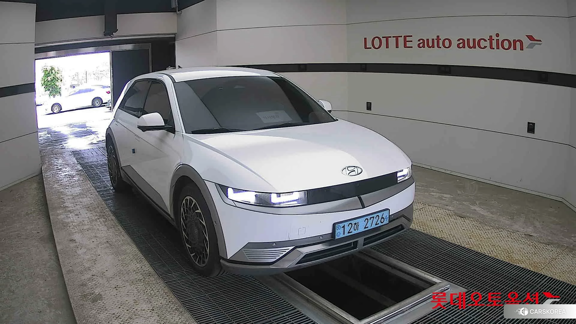 Hyundai IONIQ 5 2022 Atlas White из Кореи, фото 6
