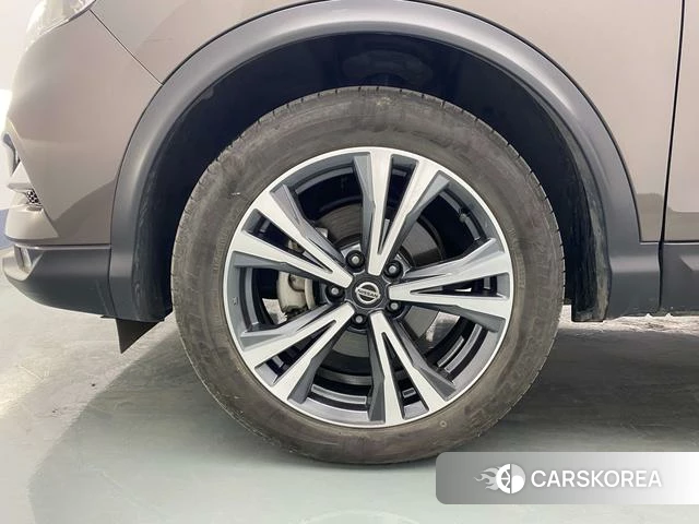 Nissan Qashqai 2023 Темно-серый из Китая, фото 6