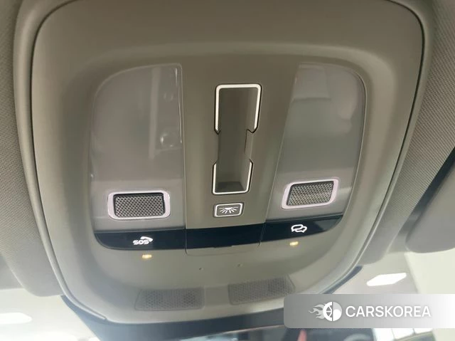 Volvo XC60 second Generation 2025 Белый из Кореи, фото 6