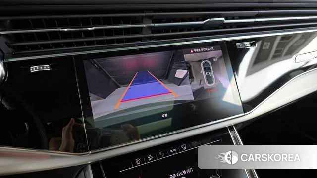 Audi Q8 (4M) 2021 Серый из Кореи, фото 6