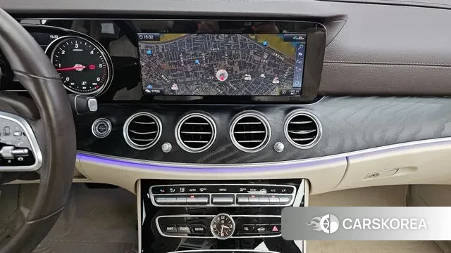 Mercedes-Benz E-Class W213 2020 Черный из Кореи, фото 6