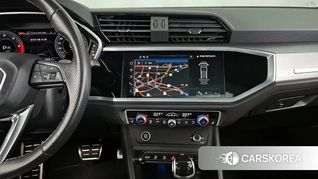 Audi Q3 (F3) 2022 Белый из Кореи, фото 6