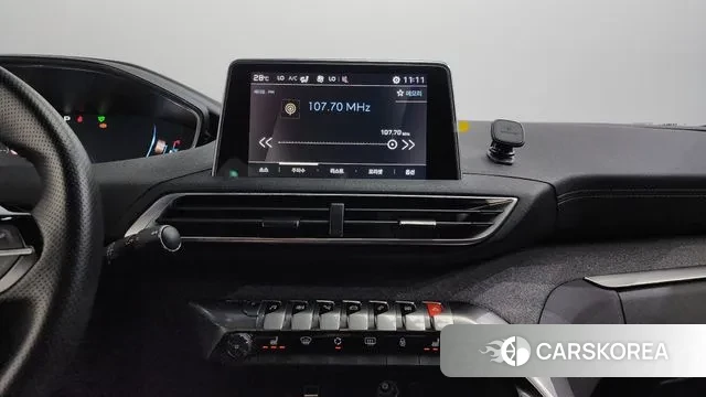 Peugeot 5008 second generation 2019 Серый из Кореи, фото 6