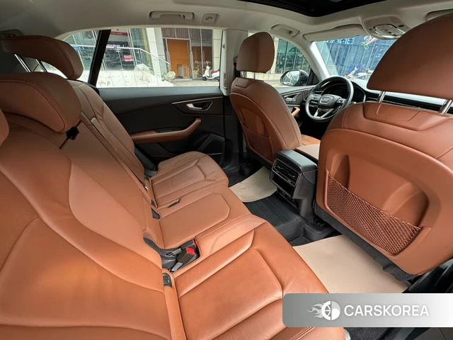 Audi Q8 2021 Черный из Китая, фото 6