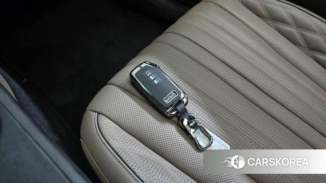 Kia K8 Hybrid 2024 Серый из Кореи, фото 6