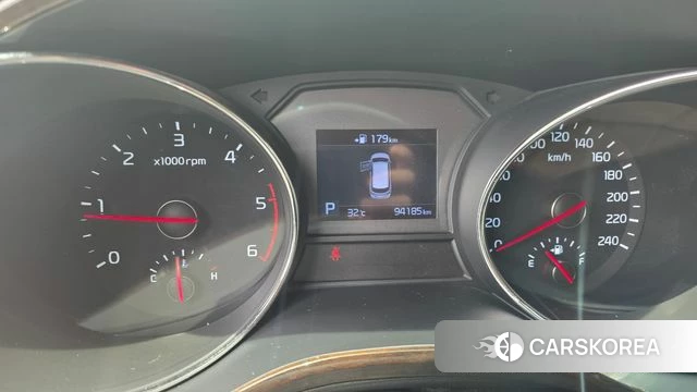 Kia The New Carnival 2019 Белый из Кореи, фото 6