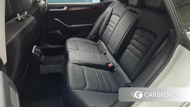 Volkswagen Arteon 2022 Белый из Кореи, фото 6
