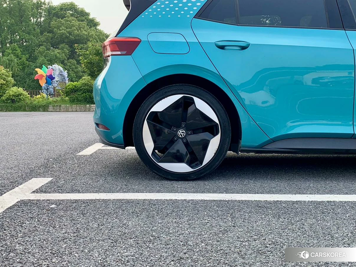 Volkswagen ID.3 2022 Зеленый из Китая, фото 6