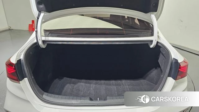 Kia The New K3 2nd generation 2022 Белый из Кореи, фото 6