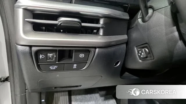 Hyundai Grandeur (GN7) 2023 Серебряный из Кореи, фото 6