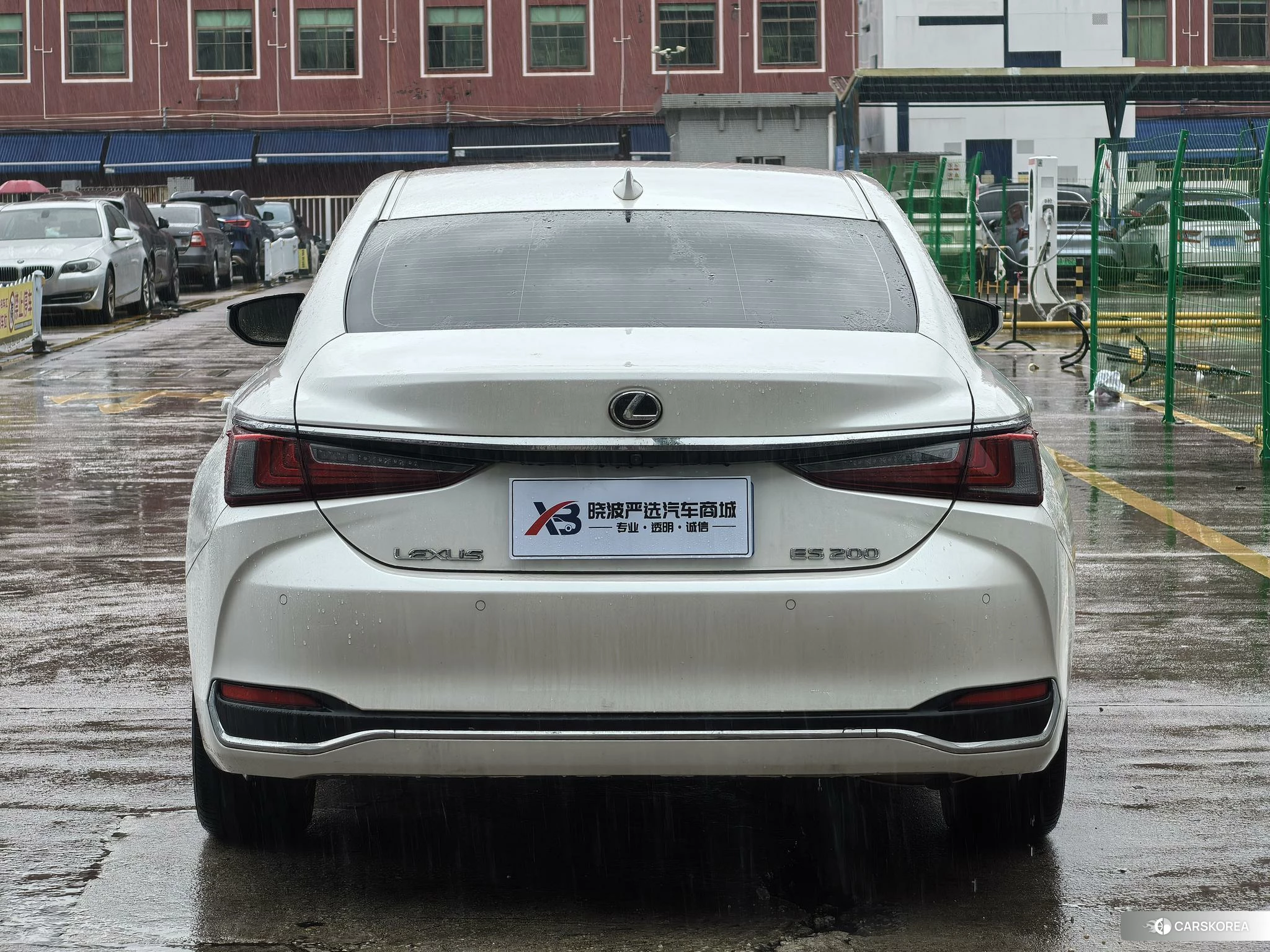 Lexus ES 2024 Белый из Китая, фото 6