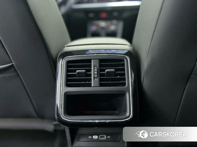 Volkswagen Passat 2022 Черный из Китая, фото 6