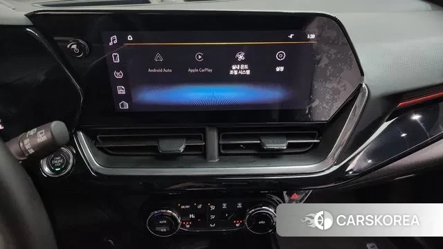 Chevrolet (GM Daewoo) Trax Crossover 2024 Белый из Кореи, фото 6