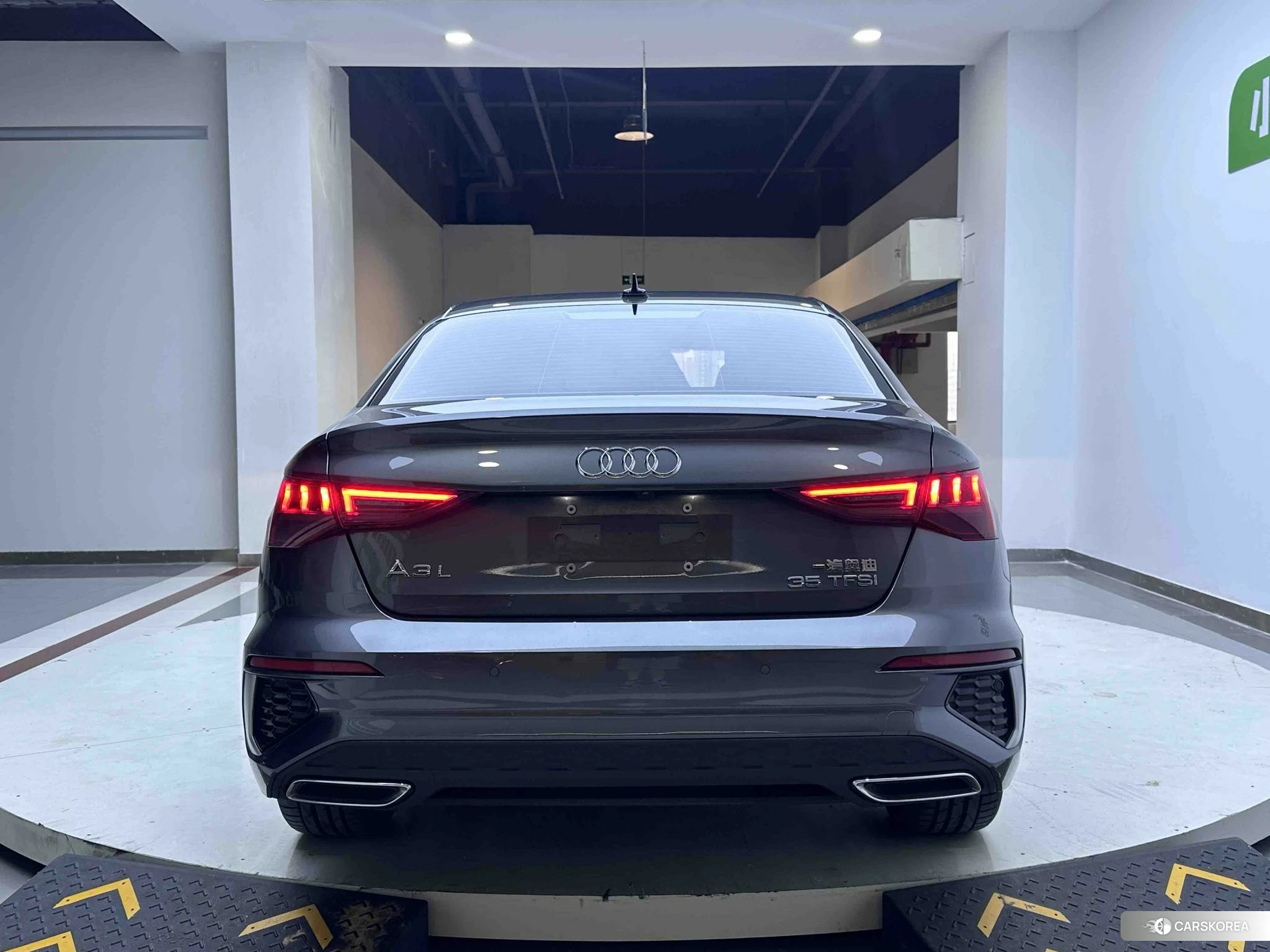 Audi A3 2021 Темно-серый из Китая, фото 6