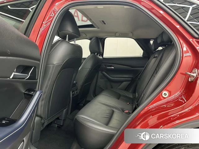 Mazda CX-30 2022 Красный из Китая, фото 6