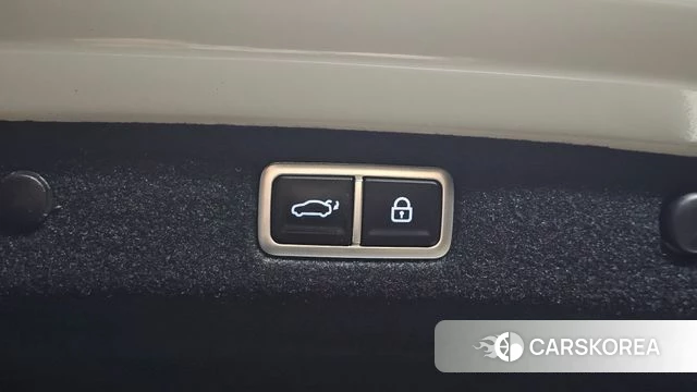 Hyundai Grandeur Hybrid (GN7) 2023 Белый из Кореи, фото 6