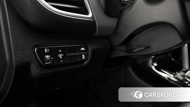 Kia Seltos 2022 Белый из Кореи, фото 6