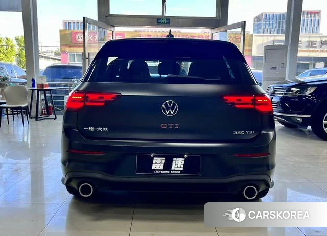 Volkswagen Golf GTI 2023 Черный из Китая, фото 6
