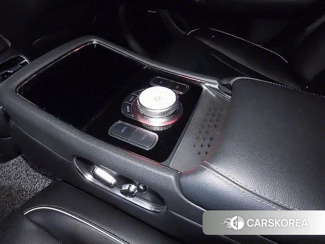 Genesis G90 (RS4) 2022 Черный из Кореи, фото 6