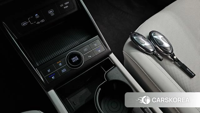 Hyundai Kona (SX2) 2024 Цвет галактики из Кореи, фото 6