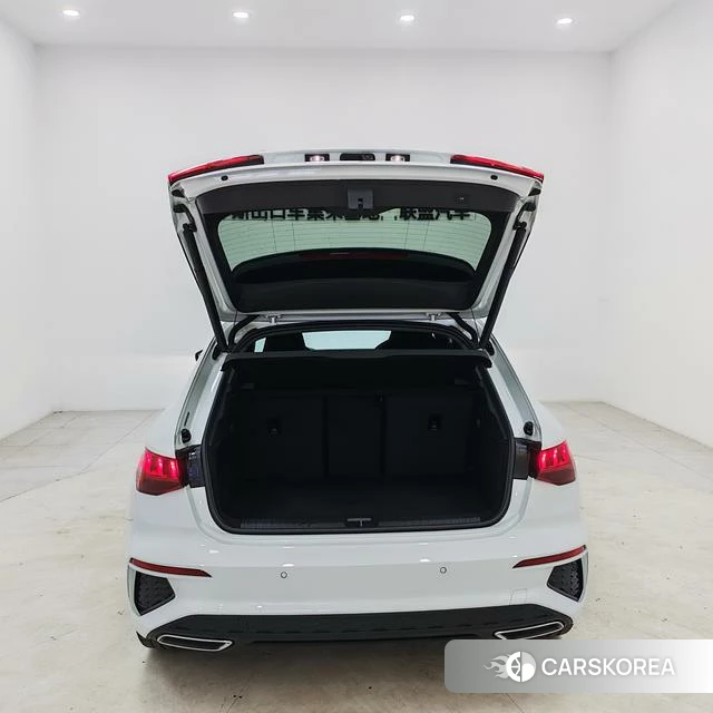 Audi A3 2021 Белый из Китая, фото 6