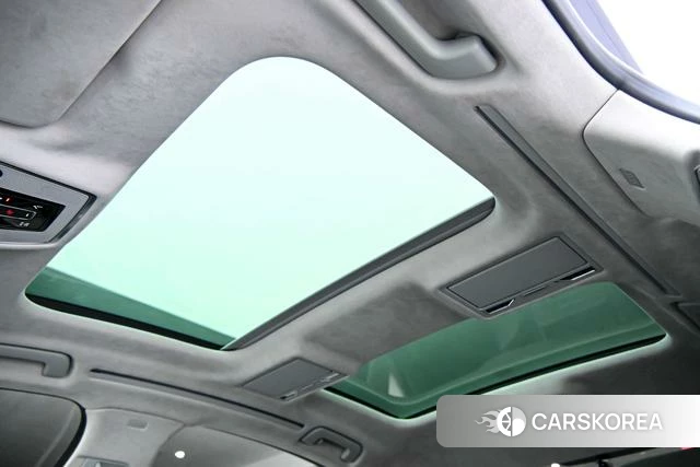 Audi A8 PHEV 2022 Черный из Китая, фото 6