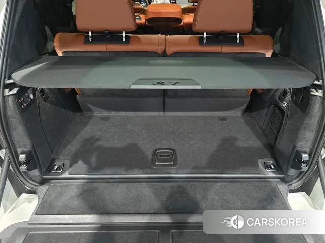 BMW X7 (G07) 2025 Белый из Кореи, фото 6