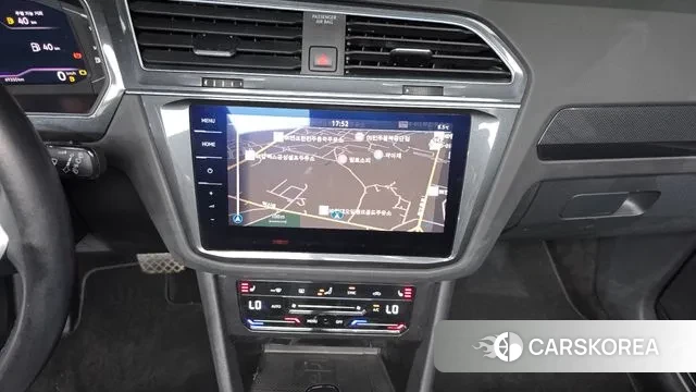 Volkswagen Tiguan second Generation 2021 Белый из Кореи, фото 6