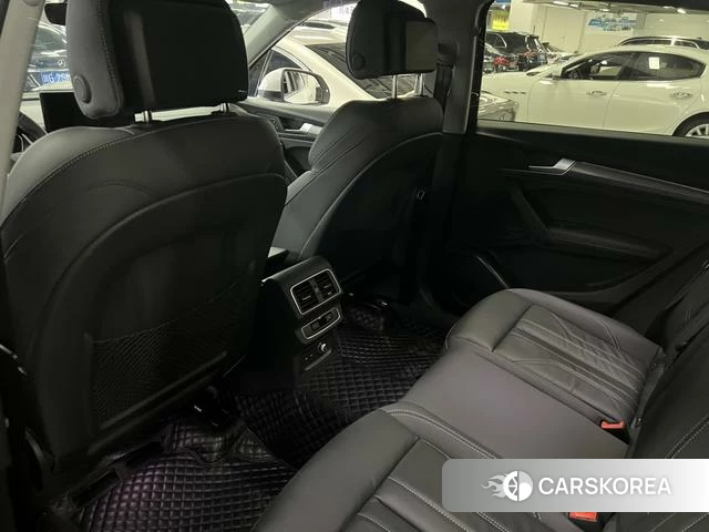 Audi Q5L 2023 Белый из Китая, фото 6