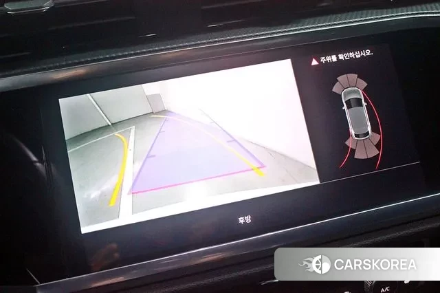 Audi Q3 (F3) 2024 Белый из Кореи, фото 6