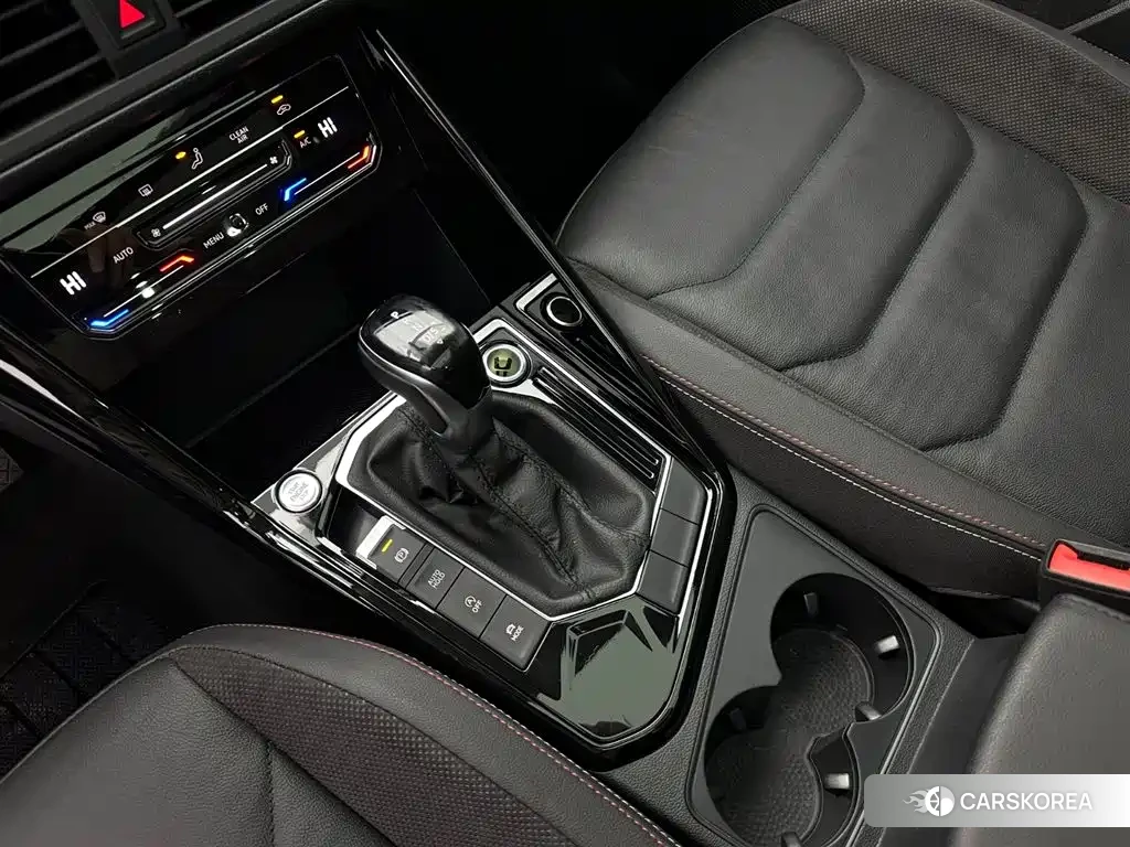 Volkswagen Tayron 2022 Черный из Китая, фото 6