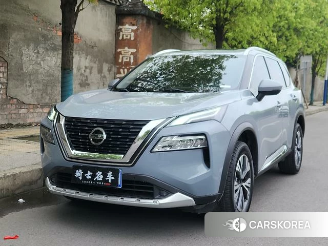 Nissan Qijun 2022 Синий из Китая, фото 6