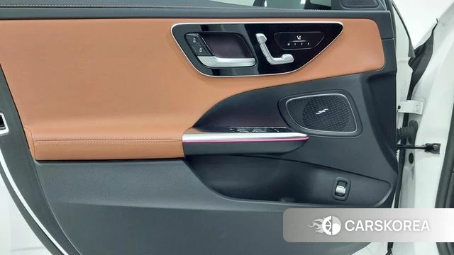 Mercedes-Benz C-Class W206 2022 Белый из Кореи, фото 6