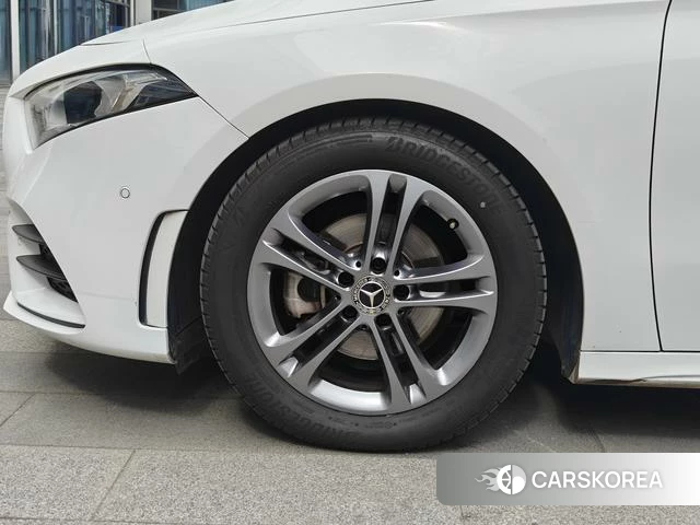 Mercedes-Benz Class A 2020 Белый из Китая, фото 6