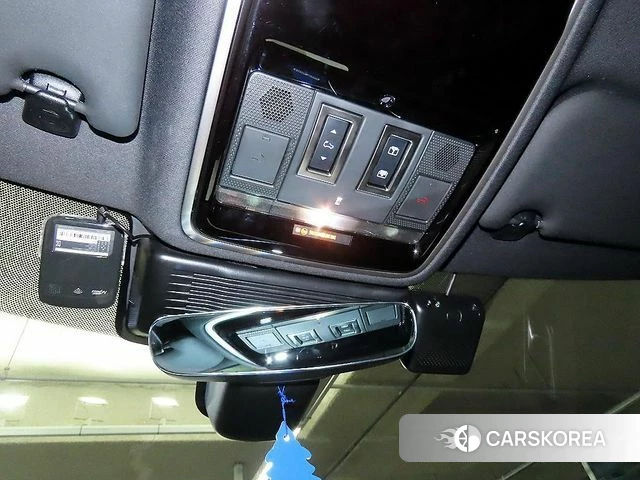 Land Rover Range Rover Velar 2024 Белый из Кореи, фото 6
