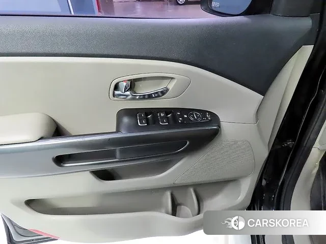 Kia The New Carnival 2018 Черный из Кореи, фото 6