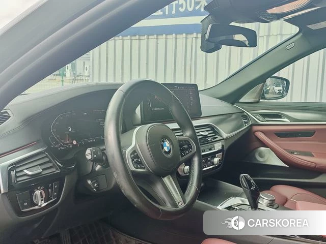 BMW 5 series 2021 Черный из Китая, фото 6