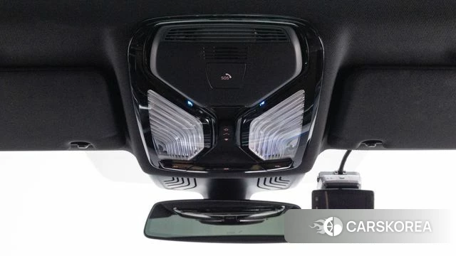 BMW 5 Series (G30) 2023 Белый из Кореи, фото 6