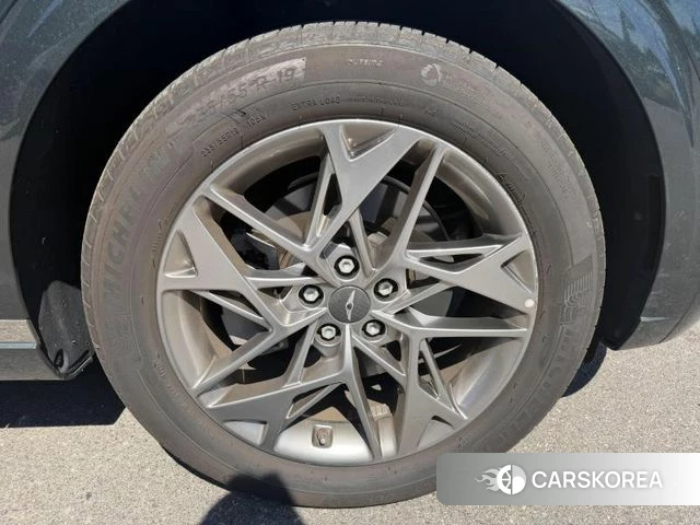 Genesis GV70 2022 Зеленый из Кореи, фото 6