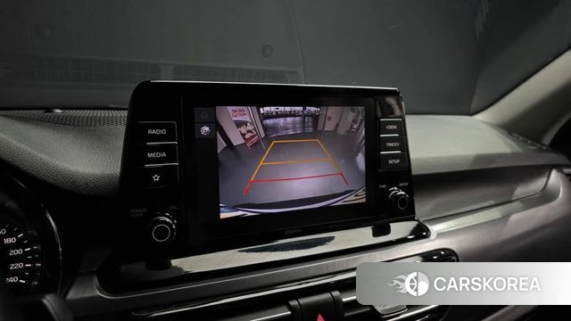 Kia Seltos 2022 Белый из Кореи, фото 6