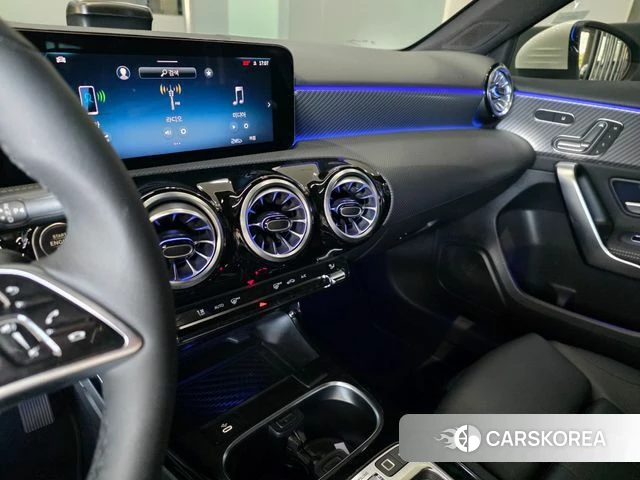 Mercedes-Benz A-Class W177 2025 Белый из Кореи, фото 6