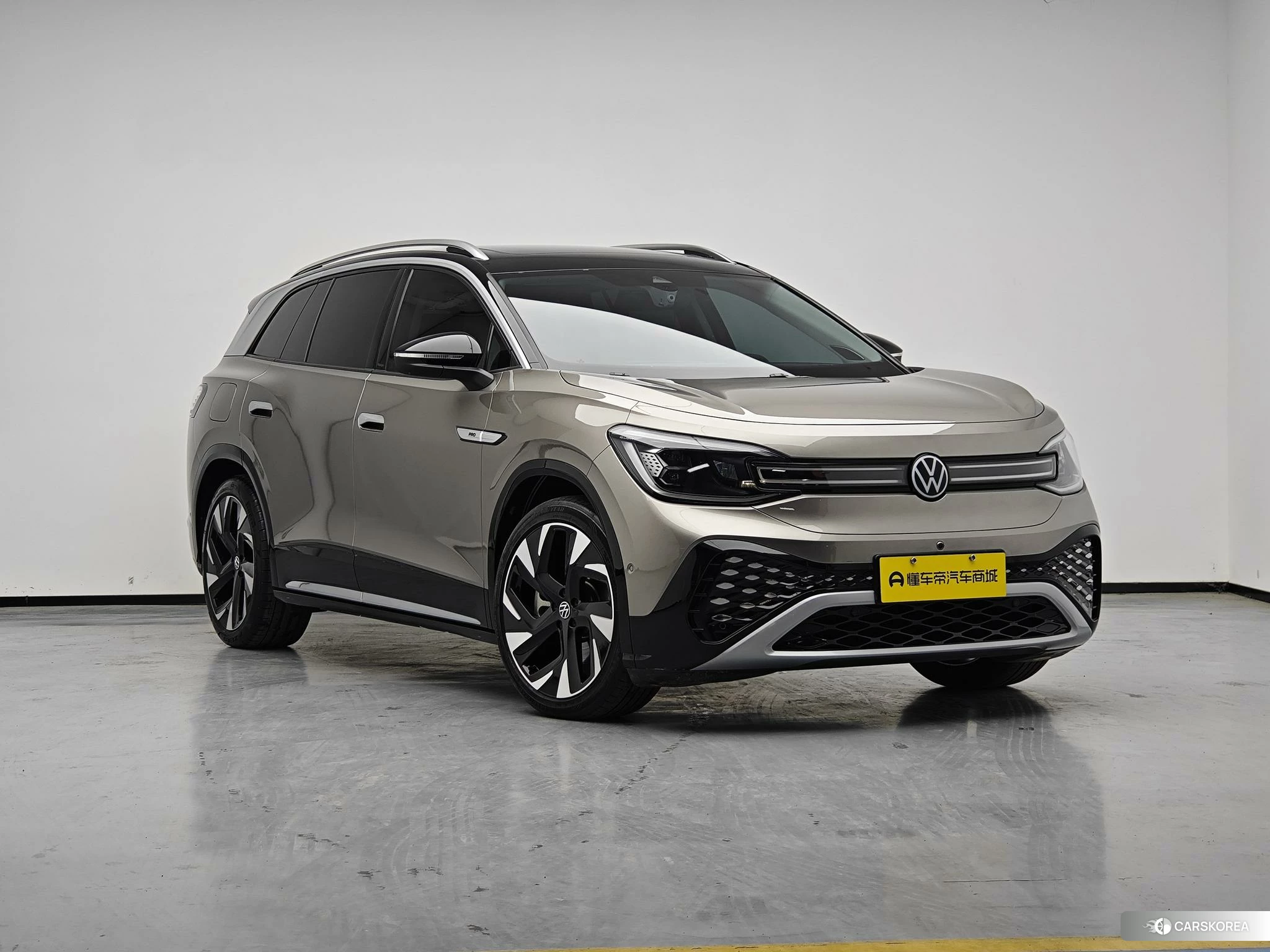 Volkswagen ID.6 CROZZ 2022 Серебристо-серый из Китая, фото 6