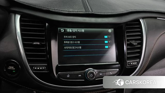 Chevrolet (GM Daewoo) The New Trax 2019 Белый из Кореи, фото 6