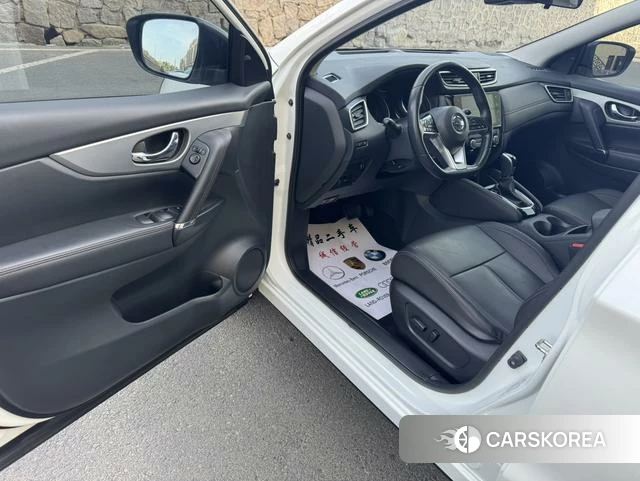 Nissan Qashqai 2023 Белый из Китая, фото 6