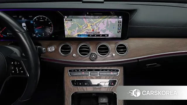 Mercedes-Benz E-Class W213 2020 Белый из Кореи, фото 6