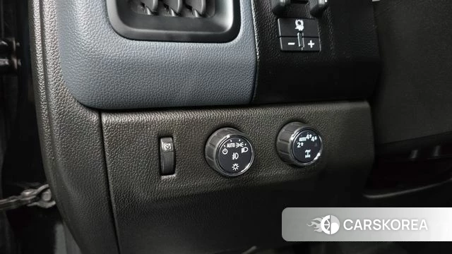 Chevrolet (GM Daewoo) Real New Colorado 2021 Черный из Кореи, фото 6