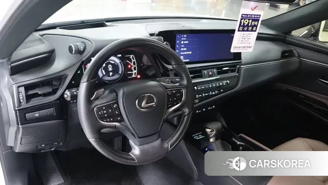 Lexus ES300h 7th generation 2025 Белый из Кореи, фото 6