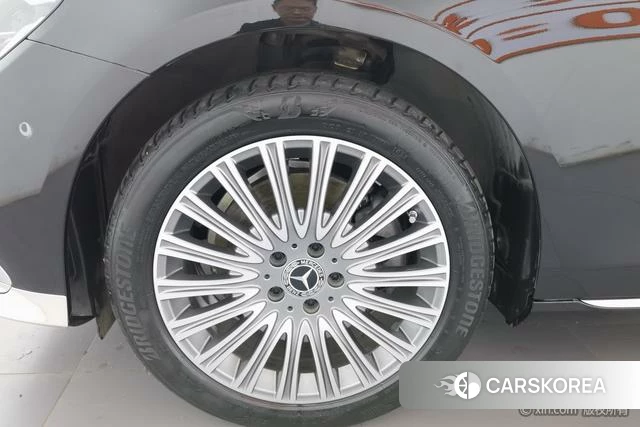 Mercedes-Benz E-class 2023 Черный из Китая, фото 6